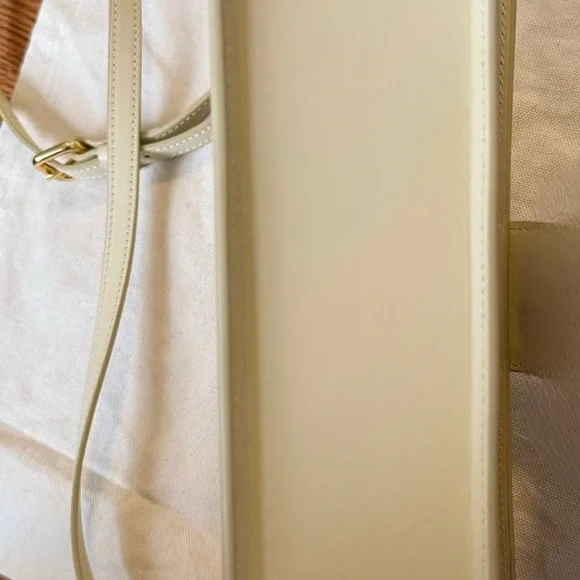 Jacquemus Cream Crossbody Bag - Picture 12 of 12